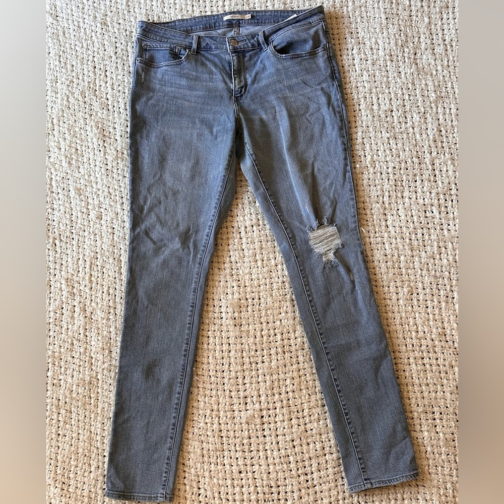 711 Skinny Jeans